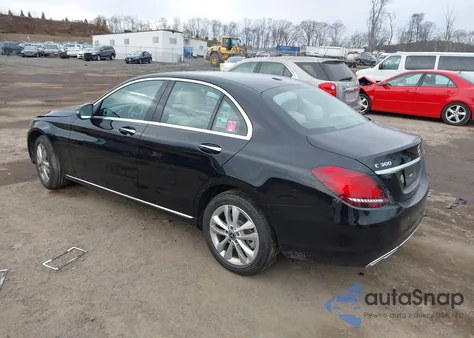 2019 Mercedes-Benz C 300 4Matic из США, поврежденный, VIN 55SWF8EB5KU289476